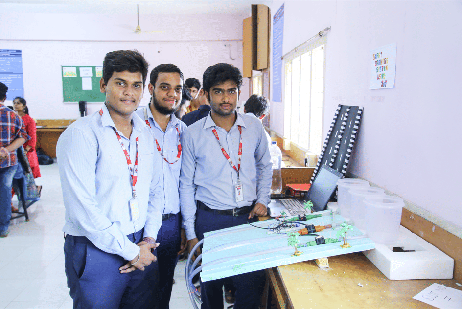 Godavari Global University Tech Fest photo 7